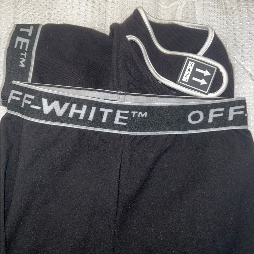 Off White Active Wear Set - Picture 4 of 9